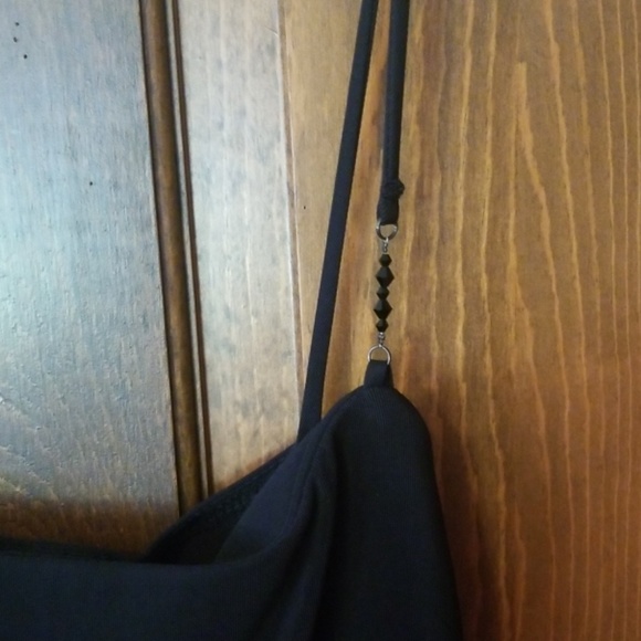 LBD - Picture 3 of 4